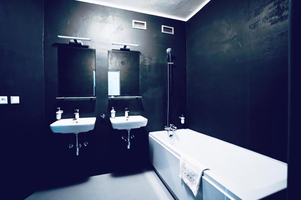 Interhotel America Písek Εξωτερικό φωτογραφία